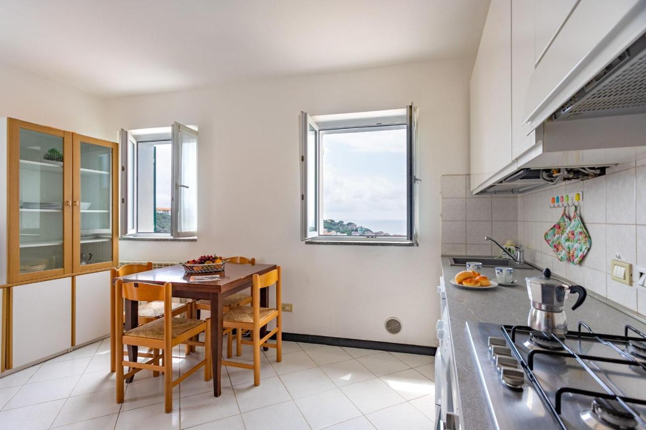 Villa Zafferano Suites Celle Ligure Exterior photo